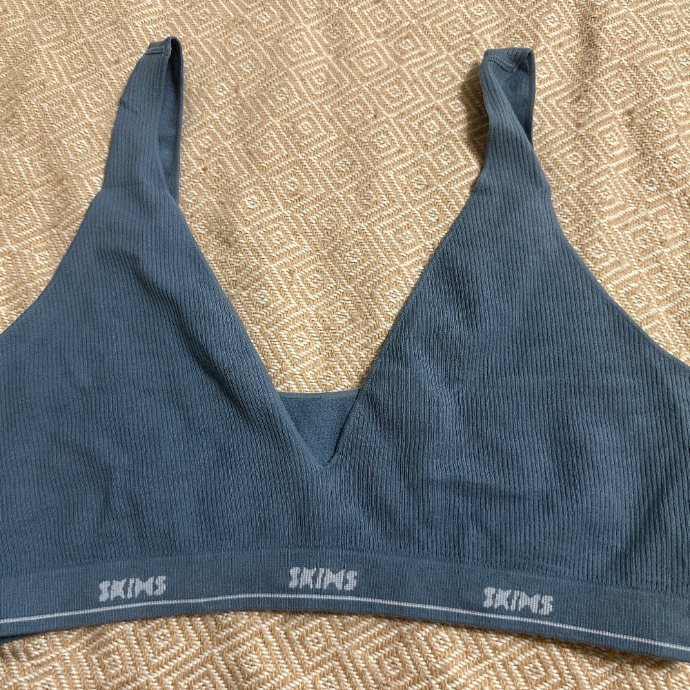 Skims Seamless Rib Intimates Plunge Bralette